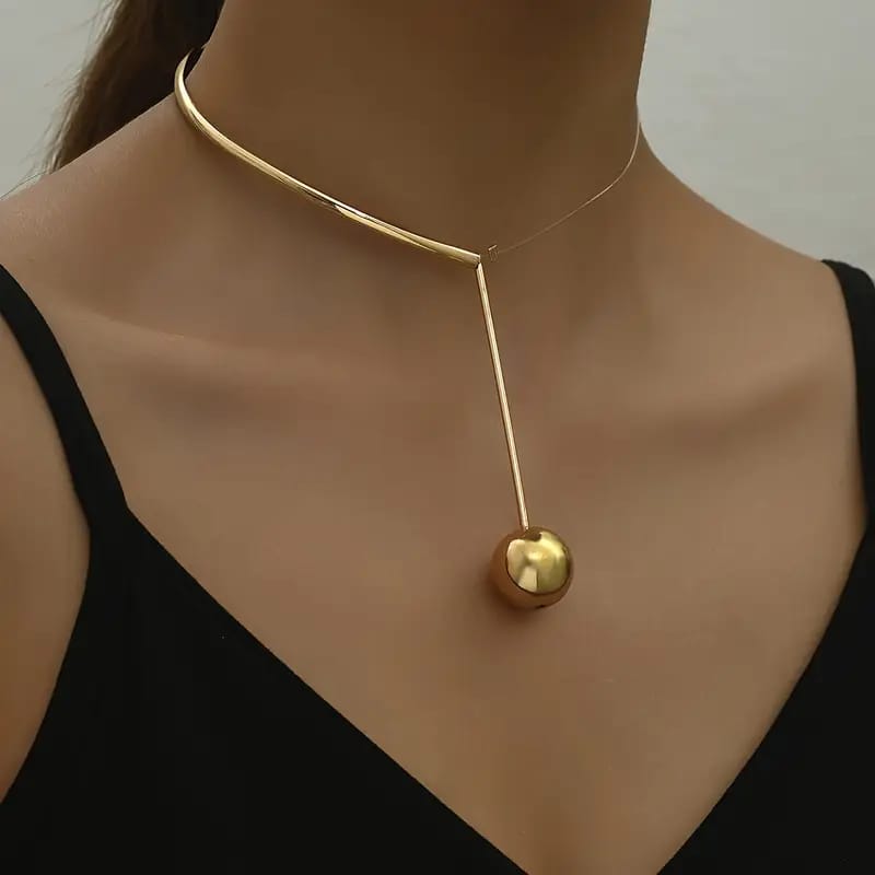 Elegant Asymmetrical Metal Necklace