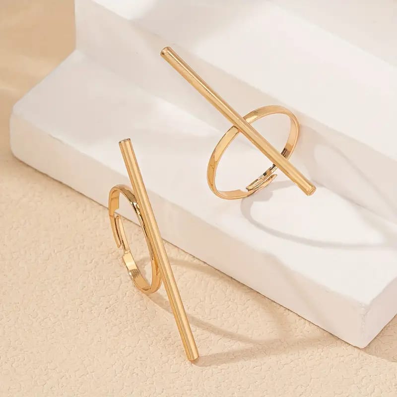 Elegant Geometric Line Statement Rings
