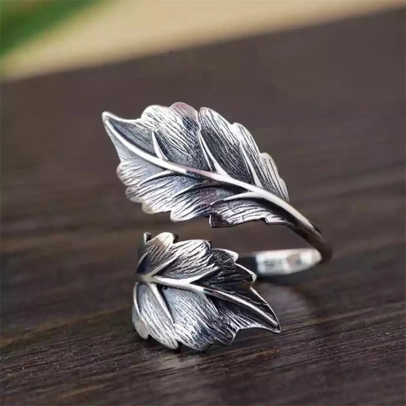 Silvery Plated Creative Leaf Finger Ring